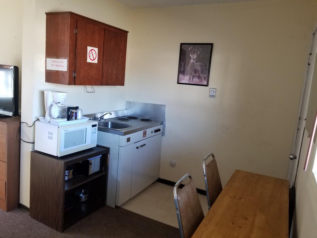 Melsask Motel Melville Dış mekan fotoğraf