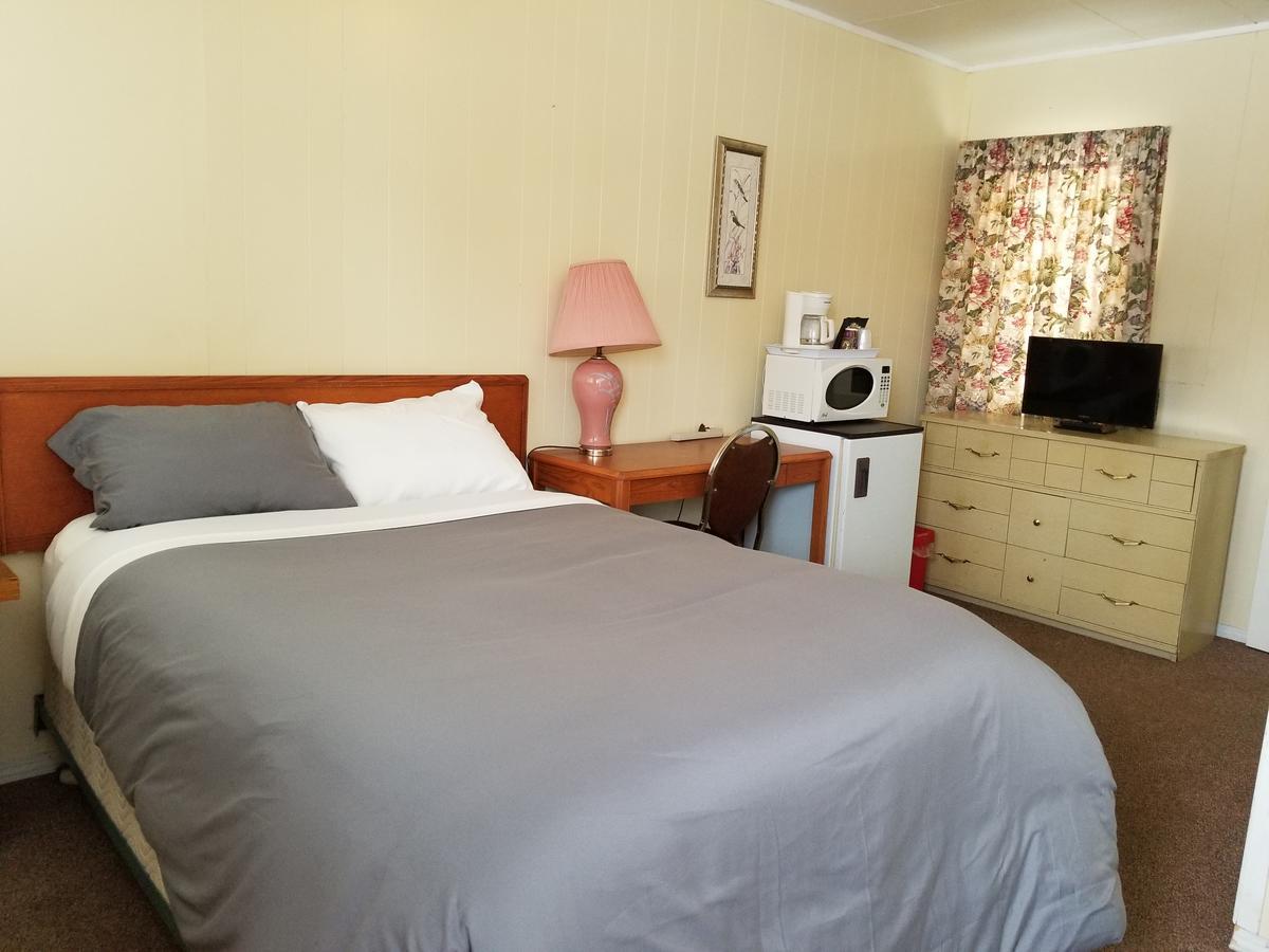 Melsask Motel Melville Dış mekan fotoğraf