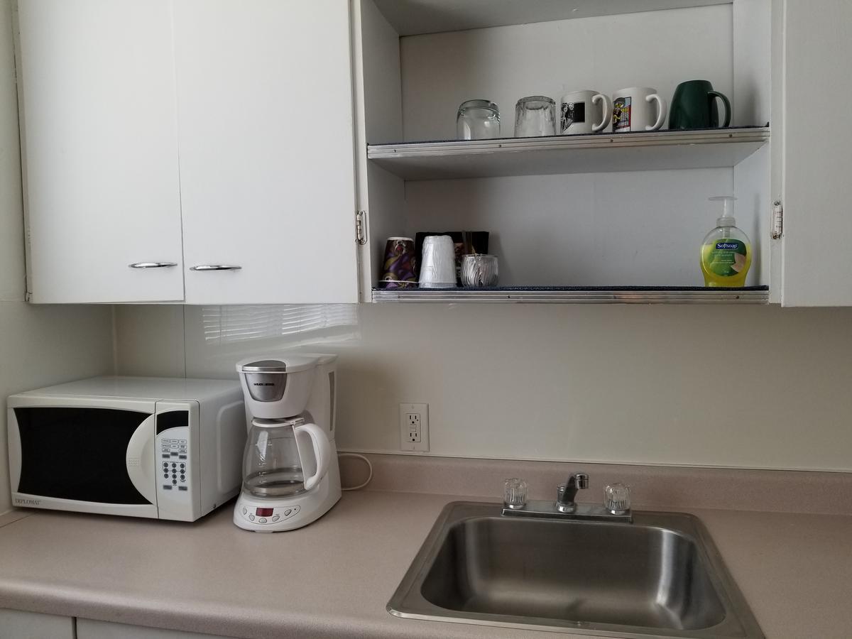Melsask Motel Melville Dış mekan fotoğraf