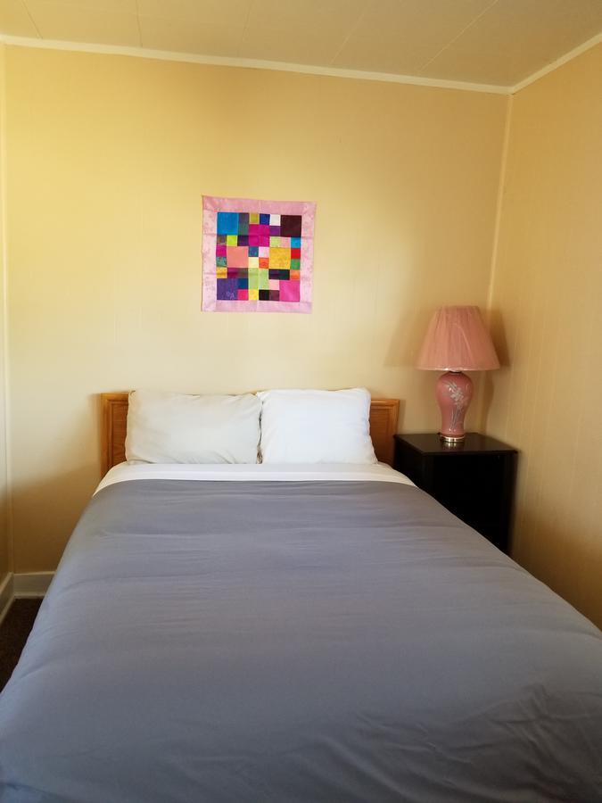 Melsask Motel Melville Dış mekan fotoğraf