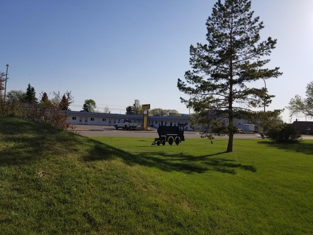Melsask Motel Melville Dış mekan fotoğraf
